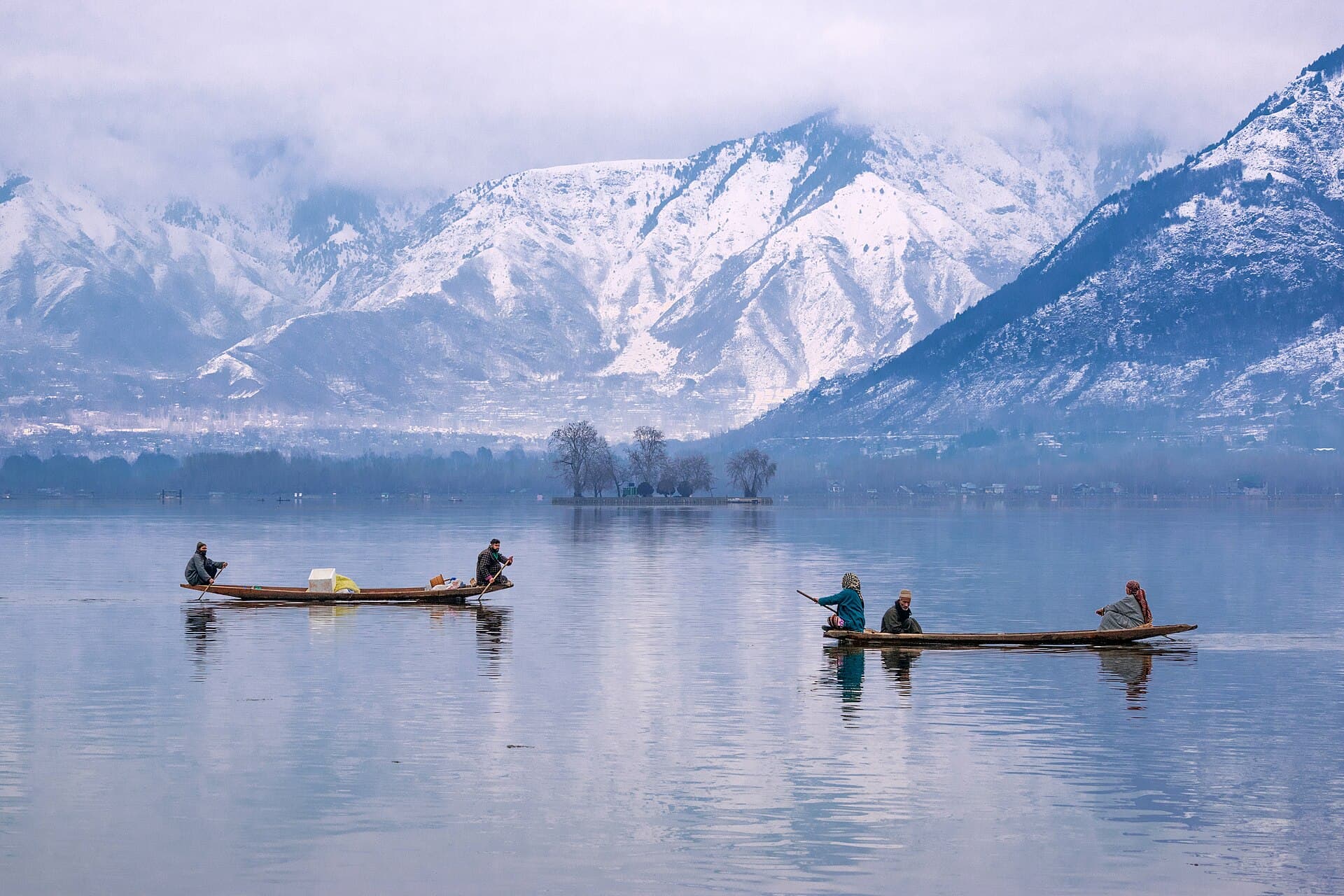 Shikaras and houseboats on Dal Lake in Srinagar, Kashmir